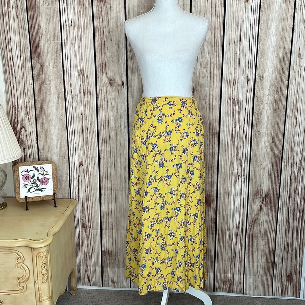 April Cornell Vintage Yellow blue/White Floral Skirt - Size Small